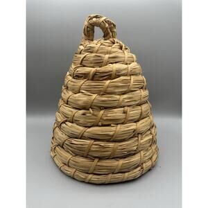 Bee Skep Beehive Coiled Rye Grass Basket Vintage Cottage Farm House Core